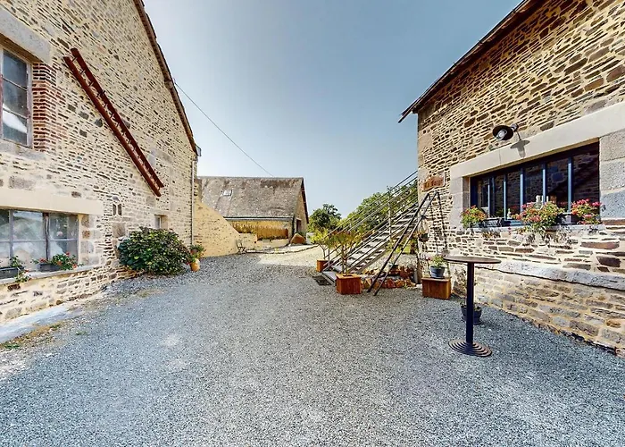 Lovely In Le Vendin Appartement